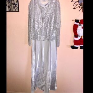 💥SALE💥 2 piece beautiful gown with jacket